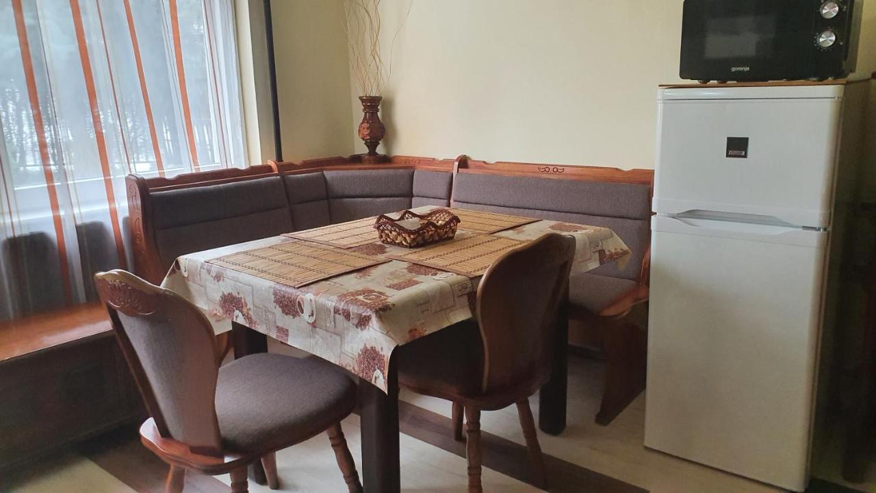 דירות Székesfehérvár Ruttkai Vendeghaz מראה חיצוני תמונה